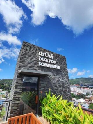 Golden Palace Hotel Batu Merah Экстерьер фото
